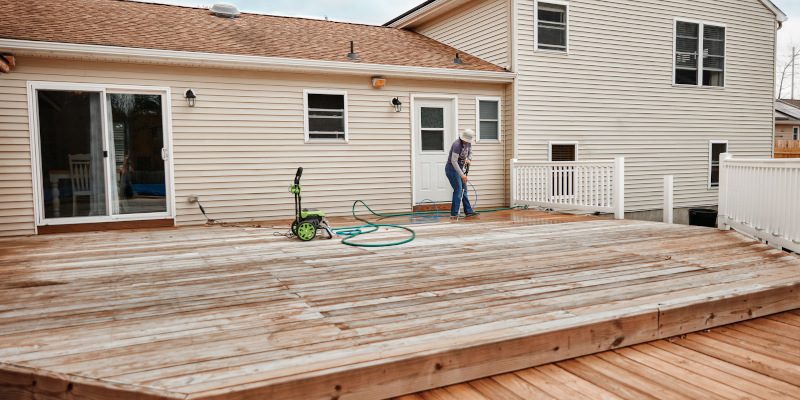Deck Cleaning in Advance, North Carolina