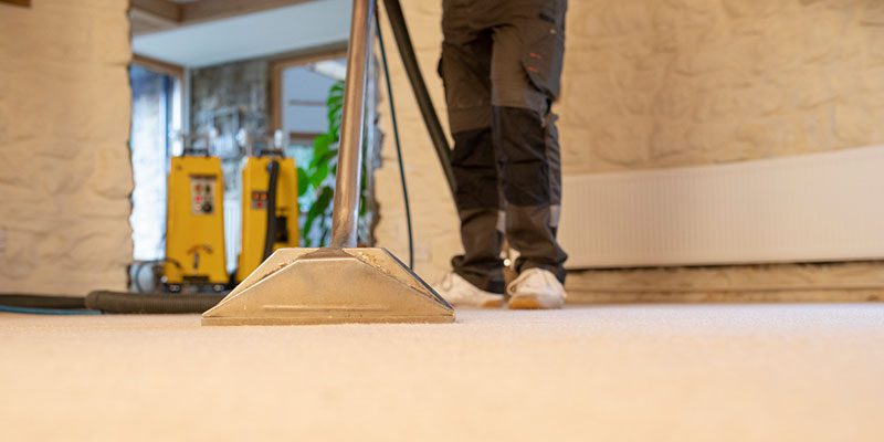 4 Reasons Hiring Commercial Cleaning Services Helps Your Business